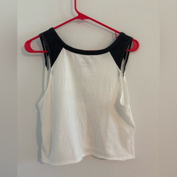 American Eagle Rolling Stones Raglan Cropped Tank NWT - Picture 7 of 10